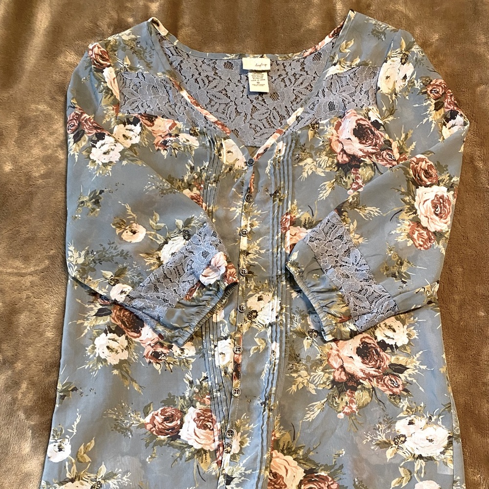 Daytrip button up blouse